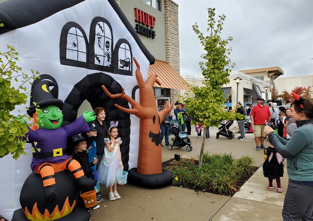 Safe Fun Trick or Treat at the Anderson Towne Center > Anderson Township